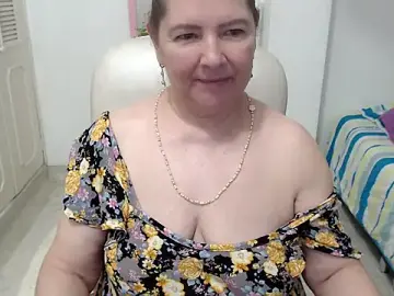Stripchat Nude Webcam of leonela_69
