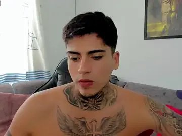 Stripchat Live Porn of sweetlatinoboy
