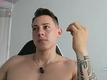 Stripchat Nude Webcam of Muscle_King_Cum