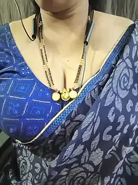 Stripchat Best live sex cam show of bhuvana_555