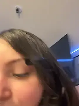 Stripchat Free Porn Cam of Evemeqt