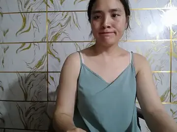 Stripchat Live Porn of Lyzizi_lovely09
