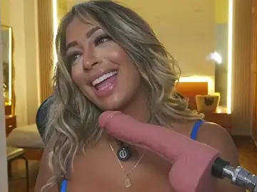 Stripchat Sex Chat of charlottelover21