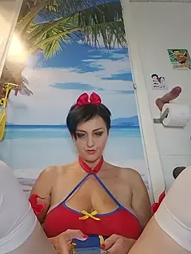 Stripchat Live Sex Cam of lucillabollente