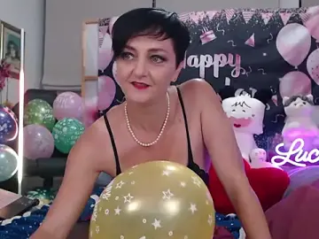 Stripchat Adult Webcams of lucillabollente