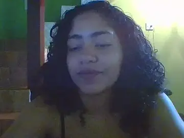 Stripchat Adult Webcam of savanahottie