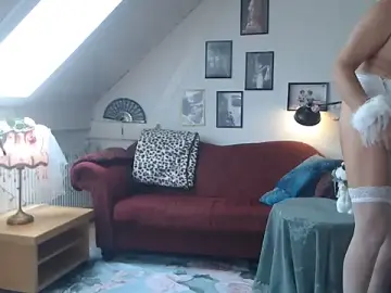 Stripchat Live Porn of GinaBlonde