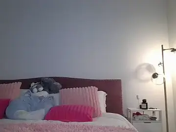 Stripchat Nude Webcam of NicoleSarahX
