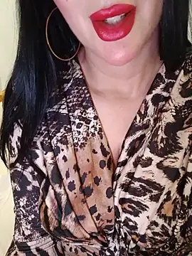 Stripchat Watch Live Sex Cams of Queen_sousou
