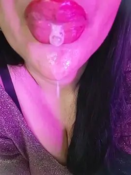 Stripchat Free Porn Cam of Queen_sousou