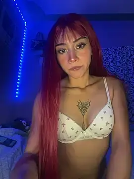 Stripchat Live Sex Cam of 0_Lil_pop