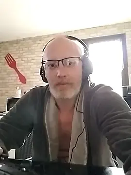 Stripchat Watch Live Sex Cams of Cedric7653