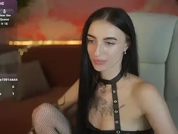 Stripchat Nude Webcam of EmilyyMoon