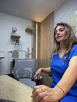 Stripchat Free Porn Cam of alicee16