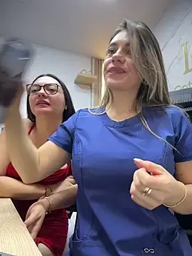 Stripchat Free Porn Cam of alicee16