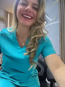 Stripchat Adult Webcams of alicee16