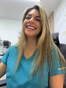 Stripchat Sex Cam of alicee16