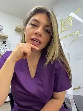 Stripchat Free Live Porn of alicee16