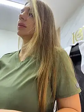 Stripchat Live Sex of alicee16