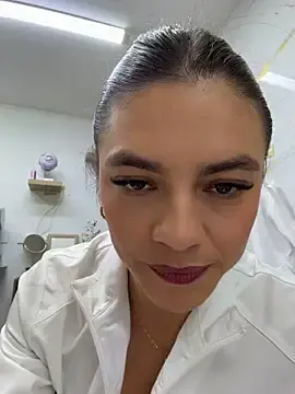 Stripchat Free Live Porn of alicee16