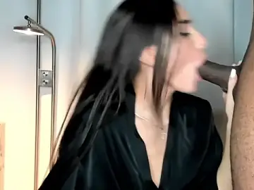 Stripchat Live Sex Cam of batmancatwoman17