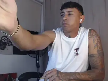 Stripchat Free Live Porn of felipelopezz23