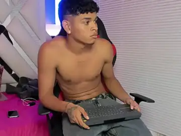 Stripchat Best live sex cam show of nova_mitchell7
