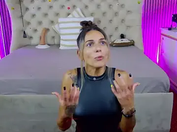 Stripchat Sex Chat of PlayfulShow