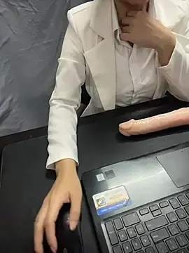 Stripchat Live Sex Cam of Punnybee