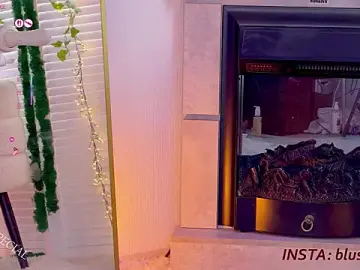 Stripchat Free Porn Cam of mikkixmeow