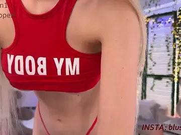 Stripchat Sex Cam of mikkixmeow