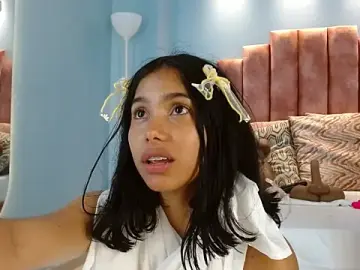 Stripchat Adult Webcam of Milaa_Star_