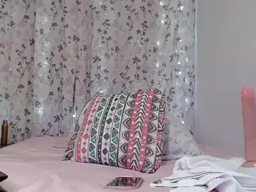 Stripchat Watch Live Sex Cams of ThaliaGray_