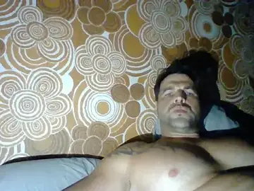 Stripchat Free Porn Cam of XxBigboybandxX