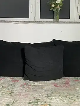 Stripchat Live Sex Cam of laurasommer