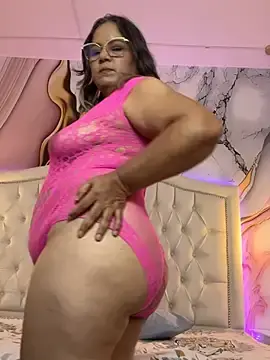 Stripchat Private Sex Chat of Lucy_Milf_474