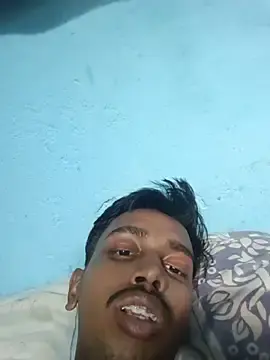Stripchat Live Porn of RAVIHOTX