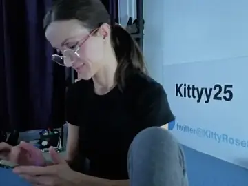 Stripchat Best live sex cam show of kittyy25