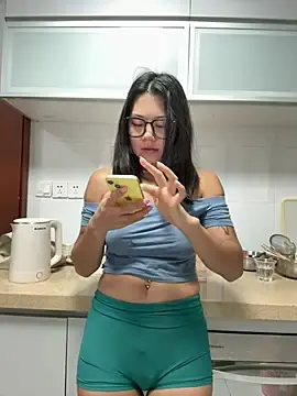 Stripchat Live Sex Cam of ruanruan05