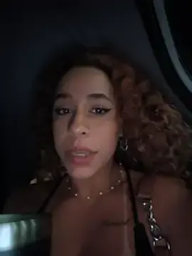 Stripchat Best live sex cam show of vivianeleoa