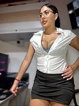 Stripchat Free Porn Cam of I_AM_SOPHIE_