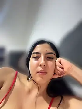 Stripchat Free Porn Cam of Sofia_Collins-