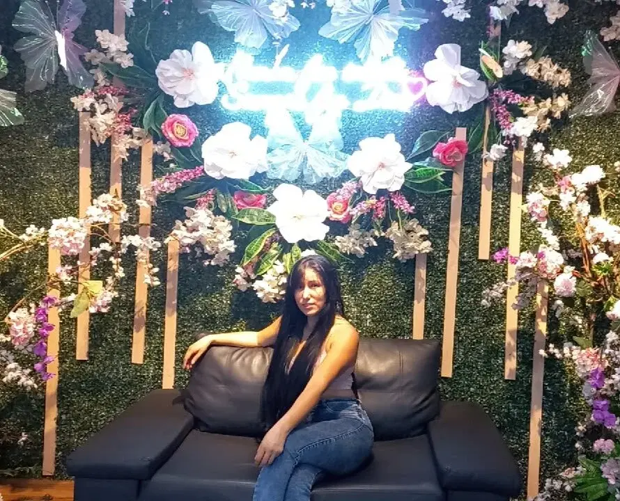 andrea_saenz04