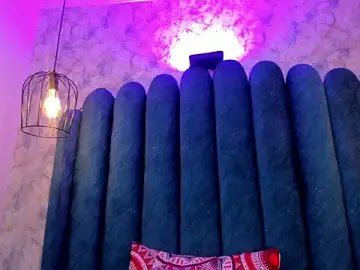 Stripchat Best live sex cam show of nalalye_cruzz_