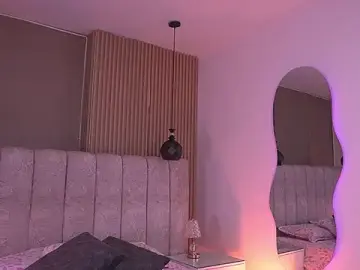 Stripchat Best live sex cam show of sam_lewins