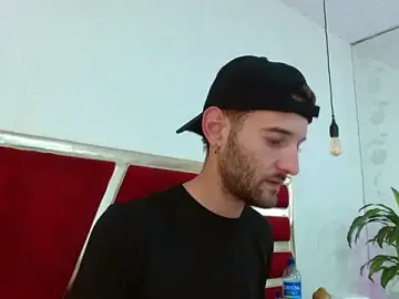 Stripchat Live Porn of Christopher_saint