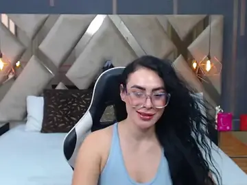 Stripchat Sex Cam of MartinaaFit