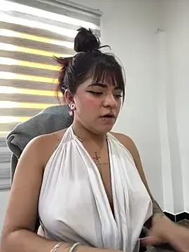 Stripchat Free Live Porn of AngieRousse