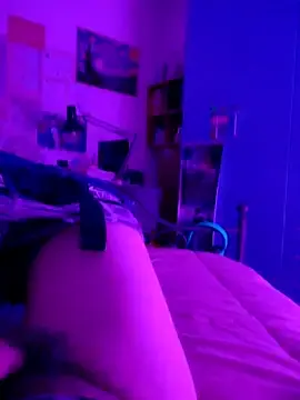 Stripchat Free Porn Cam of barbone15