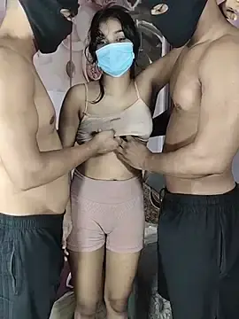 Stripchat Sex Cam of 3SomeKings